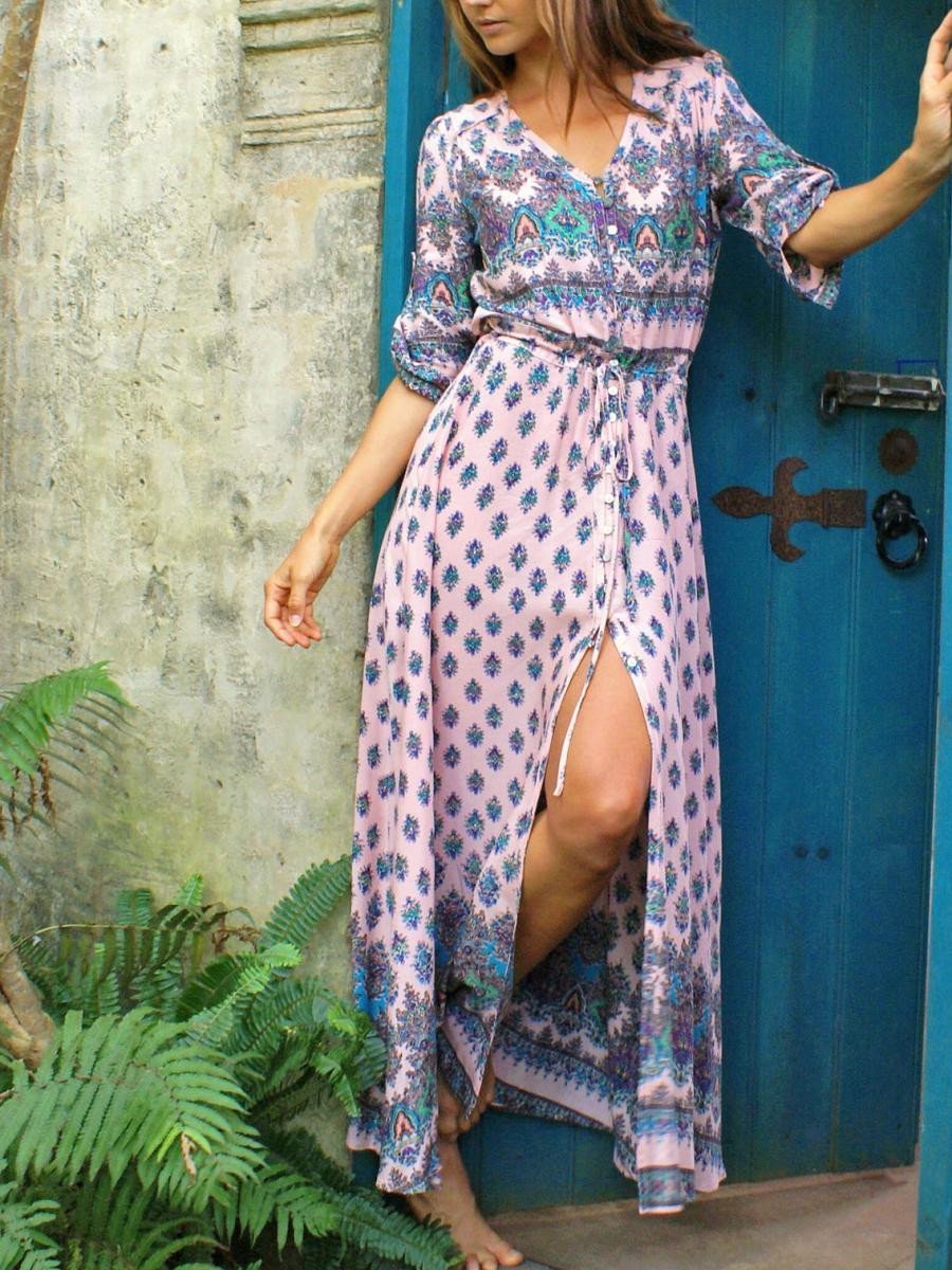 Pretty bohemia floral outlet v neck maxi dress