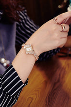 Load image into Gallery viewer, New Korean Bracelet Steel Band Rhinestone Women Quartz Watch