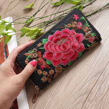 Load image into Gallery viewer, Ethnic Style Purse Single Female Handbag Embroidered Roses Large-capacity Card Bag with Mobile Phone Bag