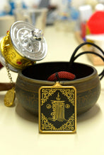 Load image into Gallery viewer, Hand-painted Tibetan Rnam-bcu Dbang-ldan Small Thangka Necklace