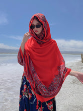 Load image into Gallery viewer, Red Ethnic Style Sunscreen Shawl Women&#39;s Summer Thin Style Wrapped with Silk Scarves, Beach Scarves