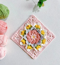 Load image into Gallery viewer, Hand-crocheted Small Daisy Coasters, Anti-scalding and Heat-insulating Cushions, Wool Coasters, Gifts for Girlfriends, Flower Slices in Large Quantities
