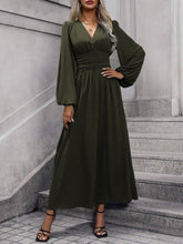 Load image into Gallery viewer, Autumn and Winter New Women&#39;s Lantern Sleeves with High Split Ends Dress