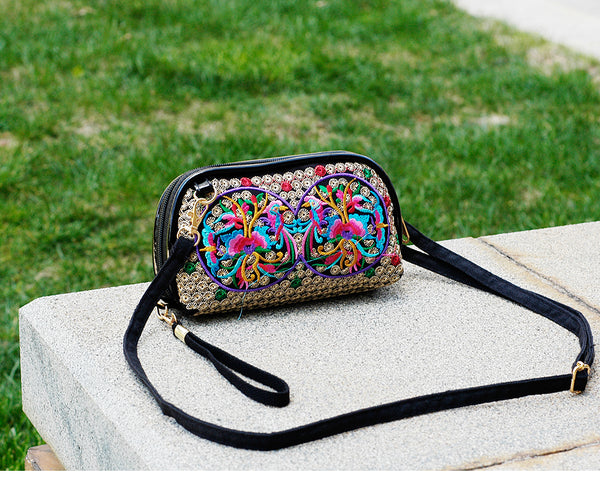 New Ethnic Embroidery Flower Bag Fashion Clutch Bag Shoulder Slung Mobile Phone Bag Mini Bag