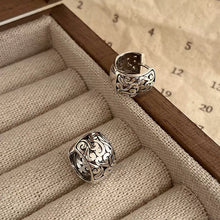 Load image into Gallery viewer, Cloud Ear Buckle Tibetan Style Retro Old Thai Silver Tang Grass Pattern Earrings