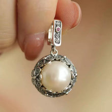 Load image into Gallery viewer, 925 Silver Retro New Floral Silk Pearl Flower Pendant Necklace