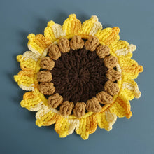 Load image into Gallery viewer, Non-slip Hand-woven Exquisite Large Coaster Sweet Wool Crocheted Vase Mat New Handmade Knitted Flower
