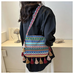 Small Fresh Ethnic Style Crossbody Bag for Women's New Fashion Versatile Wide Shoulder Strap Single Shoulder Bag Tassel Bucket Bag