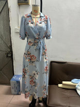 Load image into Gallery viewer, 2025 Women&#39;s Clothing Short-sleeved V-neck, Digital Printing, Thin Waist, Dress