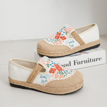 Load image into Gallery viewer, New Ethnic Style Flower Sea Embroidery Shallow Mouth Single Shoes, Original Craftsmanship Casual One-pedal Women&#39;s Shoes