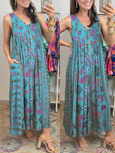 Load image into Gallery viewer, Summer New Women&#39;s Retro Print Loose Sleeveless jumpsuit