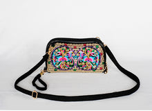 Load image into Gallery viewer, New Ethnic Embroidery Flower Bag Fashion Clutch Bag Shoulder Slung Mobile Phone Bag Mini Bag