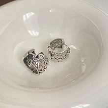Load image into Gallery viewer, Cloud Ear Buckle Tibetan Style Retro Old Thai Silver Tang Grass Pattern Earrings