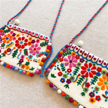 Load image into Gallery viewer, Nepal handmade wool felt floret shoulder bag Messenger bag Mori female mobile phone bag