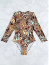 Load image into Gallery viewer, Ladies 2025 One-Piece High Collar Backless Fashionable Swimsuit Long Sleeve Suitable for Summer Beach And Swimming Pool