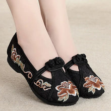 Load image into Gallery viewer, Women Retro High Quality Red Embroidery Ballet Shoes Lady Casual Sweet White Anti Skid Hemp Flat Shoes Zapatos Mujer E6184x