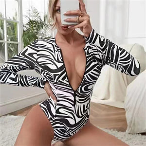 2025 New Sexy Print One Piece Swimsuit Women Swimwear Monokini Long Sleeve Bathing Suit Female Bodysuit Surfing Swim Wear Beach