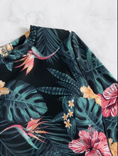 Load image into Gallery viewer, Ladies 2025 One-Piece High Collar Backless Fashionable Swimsuit Long Sleeve Suitable for Summer Beach And Swimming Pool