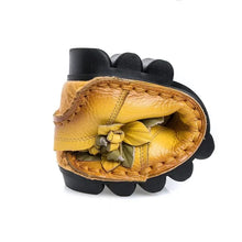 Load image into Gallery viewer, Genuine Leather Summer Flats Women Soft Slip-On Flat Shoes Black Red Floral Mom Loafers Moccasin Lady Designer Shoes 2024