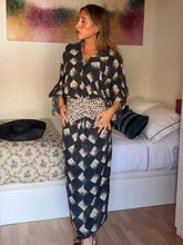 Load image into Gallery viewer, Elegant Plaid Printed Women's Dress V-neck Batwing Sleeve Waist Cinching Long Dress 2026 Spring Summer Casual Holiday Lady Robes