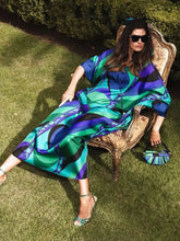 Load image into Gallery viewer, Chic Floral Printed Oversized V-Neck Maxi Dress