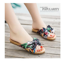 Load image into Gallery viewer, Bohemian Flat Heel Non-Slip Bow Versatile Beach Shoes Slippers