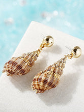 Load image into Gallery viewer, Retro Simple Gold Beads Inlaid Gold Edge Conch Earrings Female