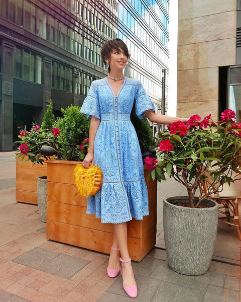 V-neck short sleeve hollow single-breasted lace dress