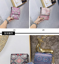 Load image into Gallery viewer, Women&#39;s Shoulder  Retro National Style Widened and Slanted Mobile Phone Double-layer Manual Bag