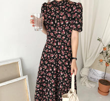 Load image into Gallery viewer, New Floral Print Short Sleeve Casual Dress