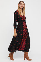Load image into Gallery viewer, 2018 new arrival Bohemian choke chili small sleeves in the long section of the dress