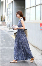 Load image into Gallery viewer, Bohemian Sleeveless Floral Dress Maxi Dress