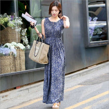 Load image into Gallery viewer, Bohemian Sleeveless Floral Dress Maxi Dress