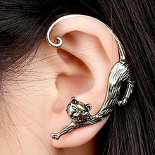 Load image into Gallery viewer, Retro Punk Fashion Cat Earrings