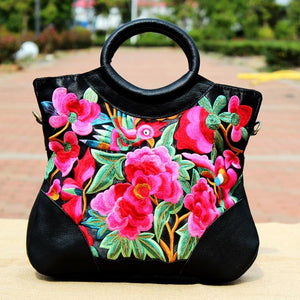 Ethnic characteristics embroidered handbags fashion national wind billiards shoulder slung handcuffs shell bag