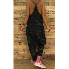 Load image into Gallery viewer, Sling Camouflage Loose Jumpsuit