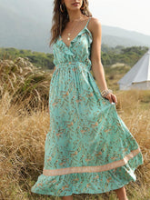 Load image into Gallery viewer, Bohemian Wind Printed Flounced V-neck Suspender Dress