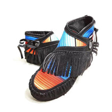 Load image into Gallery viewer, Autumn and Winter New Retro Velcro Tassel Short Tube Martin Boots