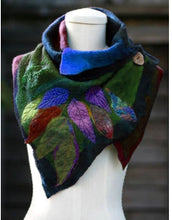 Load image into Gallery viewer, Warm Leaf Pattern Fashion Scarf
