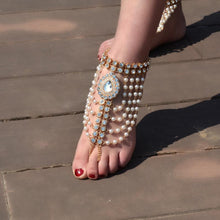 Load image into Gallery viewer, Vintage ethnic style exaggerated full of water drops gem pearl tassel anklets