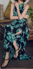 Load image into Gallery viewer, VINTAGE FLORAL BACKLESS MAXI DRESS