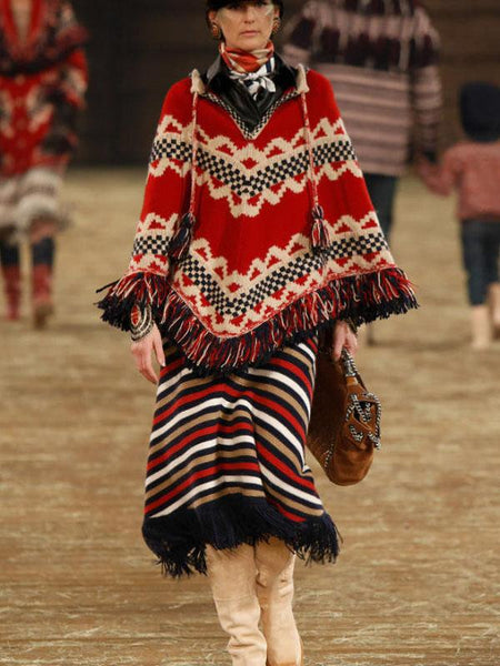 Oversized Folk Style Tassels Red Jacquard Christmas Cloak