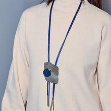 Load image into Gallery viewer, Irregular Exaggerated Stitching Necklace