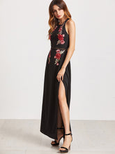 Load image into Gallery viewer, Halterneck Embroidered Split Front Maxi Dress