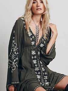 Bohemia Inwrought Floral-Print Long Sleeve Deep V Neck Maxi Dress