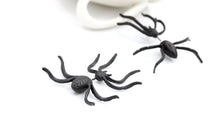 Load image into Gallery viewer, Halloween Decoration 3D Creepy Black Spider Earrings