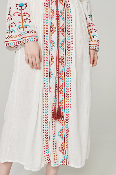 2018 Boho Embroidered Long Sleeve Loose Beach Dress