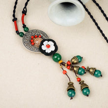 Load image into Gallery viewer, Retro Wild National Style Shell Flower Dried Bluestone Necklace