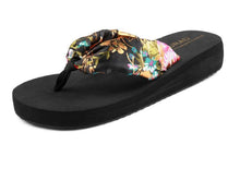 Load image into Gallery viewer, Bohemian Flip-Flops Thick Bottom Middle Heel Beach Shoes