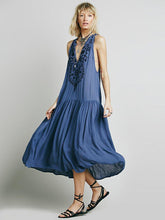 Load image into Gallery viewer, V-NECK EMBROIDERY SLEEVELESS LONG DRESS